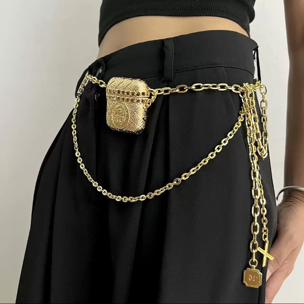 ✨ Gold Chain Waist Belt with AirPods Case ✨